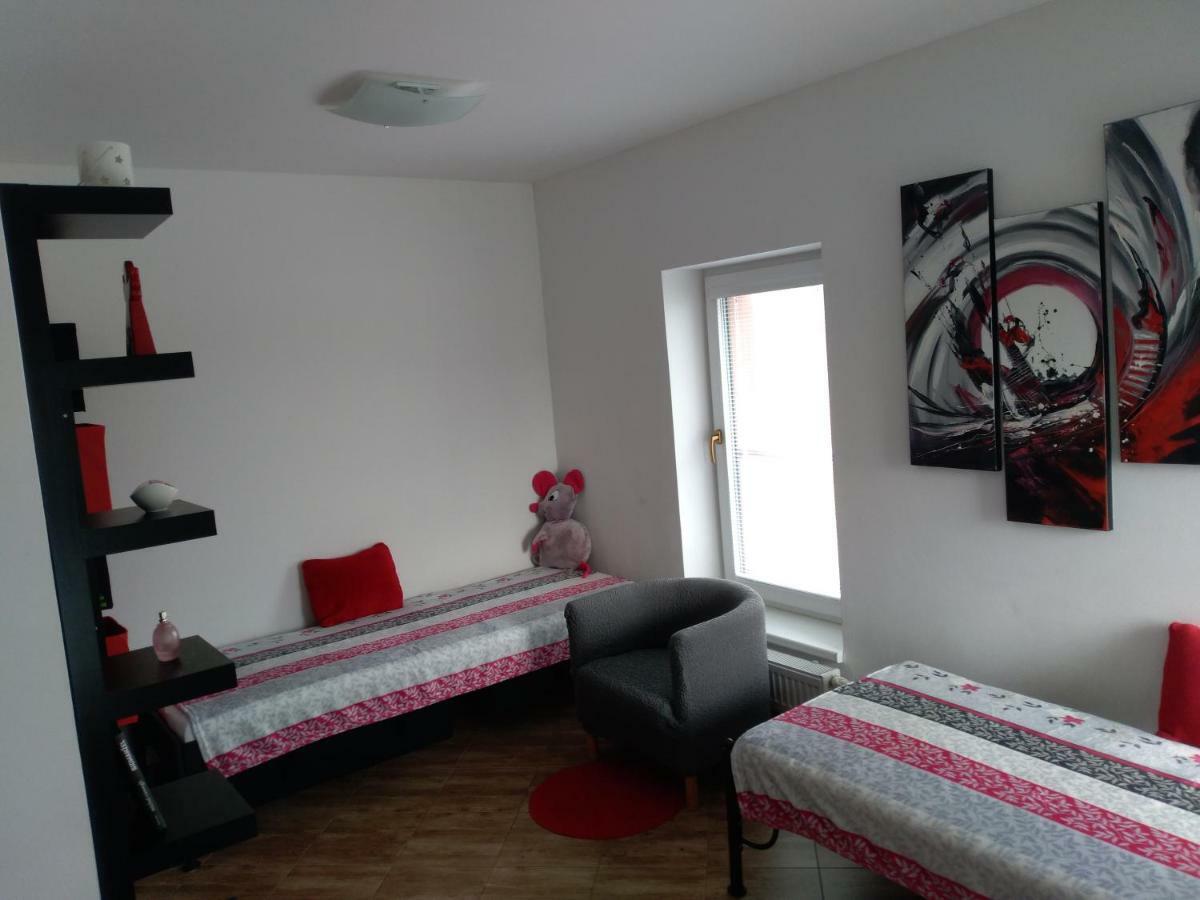Apartmany Na Rozcesti Lomnice nad Popelkou Exterior photo